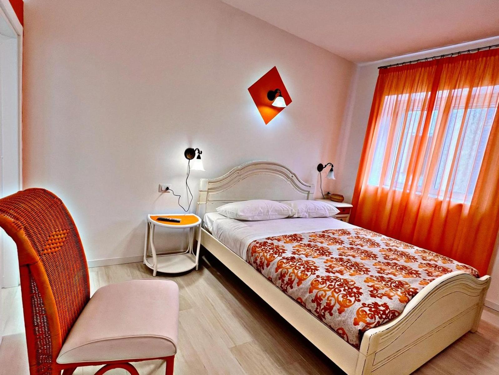 Residenza Delfina Canale Monterano